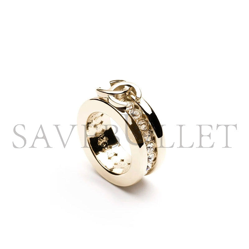 ch**el metal pearl ring encrusted with crystal and G01den cc logo in the middle